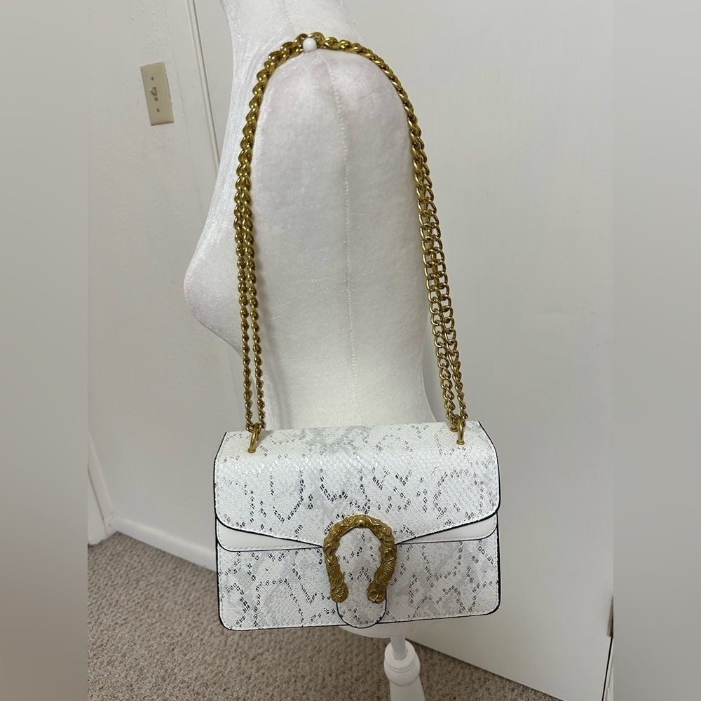 Shoulder or crossbody purse white - Picture 3 of 6